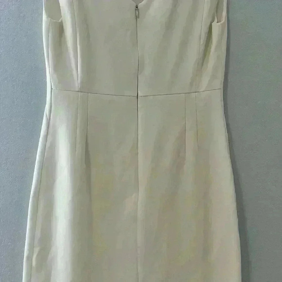 Hugo Boss White Cap Sleeve Cut Out V Back Mini Shift Dress size 6 - Picture 3 of 8